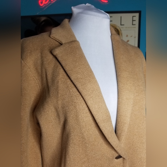 J. Crew Schoolboy Sweater in Camel Heather - Picture 10 of 16